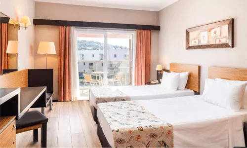 هتل آکوا فانتاسی آکواپارک کوش آداسی